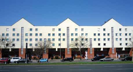 Сл. 7. Освалд Матијас Унгерс, стамбени комплекс, Lützowplatz, Берлин, 1983. Fig. 7. Oswald Mathias Ungers, Condominium Lützowplatz, Berlin, 1983.