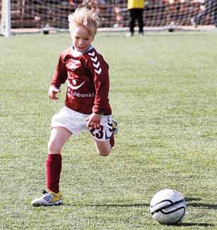 21:00 Sumarrokk á Selfossi 2012 Margar af efnilegustu hljómsveitum landsins stíga á svið í hátíðartjaldinu í bæjargarðinum.