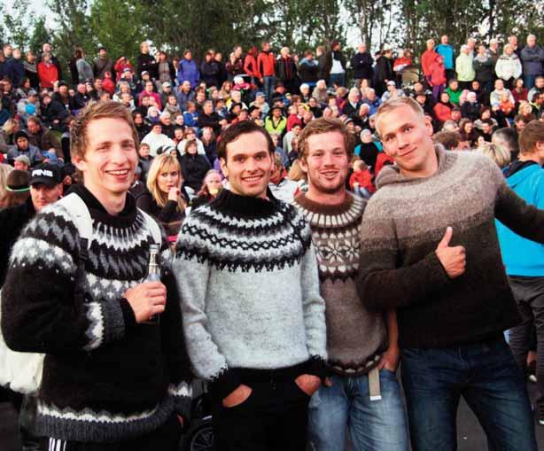 13:00-17:00 Flóamarkaður í hátíðartjaldi Leyndir fjársjóðir leynast víða.