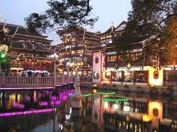 μεσαιωνικής πολιτείας Ξιτάνγκ Κάντε βαρκάδα στην ειδυλλιακή λίμνη Ξιχού στο Χανγκτσόου, την ωραιότερη πόλη της Κίνας Γνωρίστε το παραδοσιακό Πεκίνο στα περίφημα