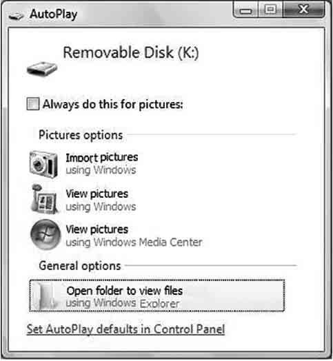 Krok 2: Kopírovanie fotografií do počítača Pre systém Windows Táto časť popisuje príklad kopírovania záberov do priečinka Documents (v systéme Windows XP: priečinok My Documents ).