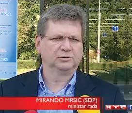 Dræavna uprava za isplatu koje nije propisala nikakve kriterije, niti ih dovela u bilo kakvu vezu s ocjenom rada sluæbenika.