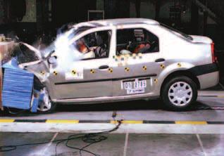 tapplekst. km nuvaïiavusio Renault Megane testas (ABL Nr. 16, 2007). Todòl baimintis, kad saugumo ranga gali bappleti pasenusi, tikrai neverta.