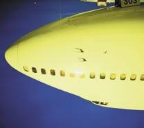 ZraËni promet Avio promet Intereuropa ponuja organizacijo prevozov blaga z letalom po celem svetu. Pri tem je moæen najem delnega (part charter) ali celotnega letalskega prostora (full charter).