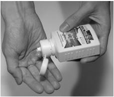 αντοχής και ορθολογικής χρήσης αντιβιοτικών ΚΕΕΛΠΝΟ ΠΡΙΝ από την τοποθέτηση γαντιών είναι απαραίτητη η χρήση αντισηπτικού διαλύματος ή το πλύσιμο των χεριών ΜΕΤΑ την αφαίρεση των γαντιών