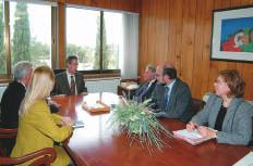 στην Κύπρο, καθώς ήδη εκπρόσωποι των στής, Πρόεδρος της Ένωσης Τραπεζικών Υπαλλήλων κοινωνικών εταίρων συμμετέχουν στην Ευ
