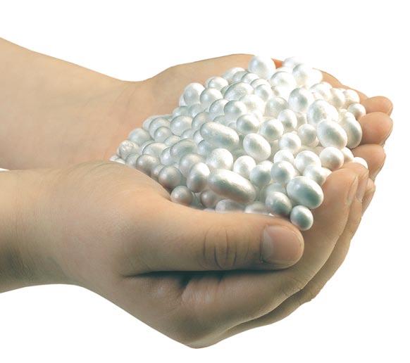 Mis on EPS EPS on lühend sõnaühendist expanded polystyrene, paisutatud polüstüreen EPS on paisutatud polüstüreengraanulite liimumise tulemusena tekkiv materjal, milles soojust isoleerib kinnises