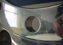 10.δ. Πάχος δίσκου και εμπλοκή σπειρώματος Το χείλος εφαρμογής ή ο δίσκος στις ζάντες Alcoa των φορτηγών μεσαίου και βαρέως τύπου, έχει μεγαλύτερο πάχος (19,0 έως 28,5 mm) από το χείλος εφαρμογής