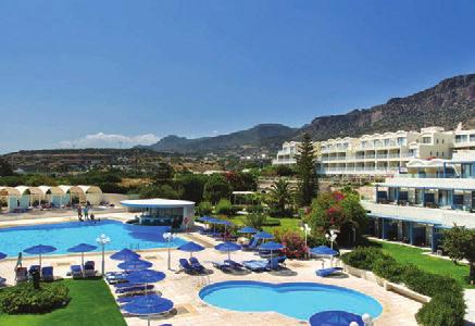 (2 ενήλικες+2 παιδιά) κήπος * 595 850 870 800 1150 1170 Family (2 ενήλικες+2 παιδιά) θάλ. * 695 940 960 930 1250 1270 Family (3 ενήλ.+1 παιδί) κήπος * 665 940 1000 890 1290 1320 Family (3 ενήλ.