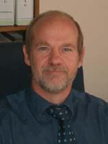 ANDER NUUS Mnr Elmar Struwig is aangestel as nuwe administrateur van die Kerk met ingang van 1 Februarie 2012. Hy volg mnr Kobus Viljoen op wat teen die einde van die jaar aftree.