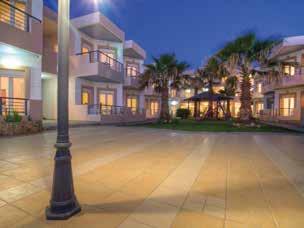 Το ξενοδοχείο προσφέρει ιδιαίτερα εύκολη πρόσβαση στην πόλη του Ρεθύμνου της Κρήτης και