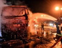 Κόρινθος_26 Δεκεμβρίου Πυρκαγιά σε λεωφορείο με 22 επιβάτες, που εκτελούσε το δρομολόγιο Αθήνα-Τίρανα, εκδηλώθηκε λίγο μετά τις 19:00 το