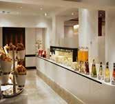Hotel Crowne Plaza Brussels 4* Το φιλικό προς το περιβάλλον Hotel Crowne Plaza Brussels - Le Palace απέχει 100μ.