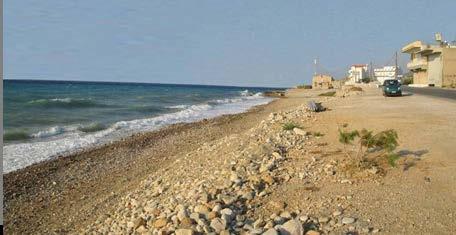 6.1.3. Παράκτια διάβρωση Η παραλιακή ζώνη από το λιμάνι του Καρλοβασίου (κάβο Σχοίνο) έως και τις εκβολές του χειμάρρου Φουρνιώτικου χαρακτηρίζεται από έντονη παράκτια διάβρωση.
