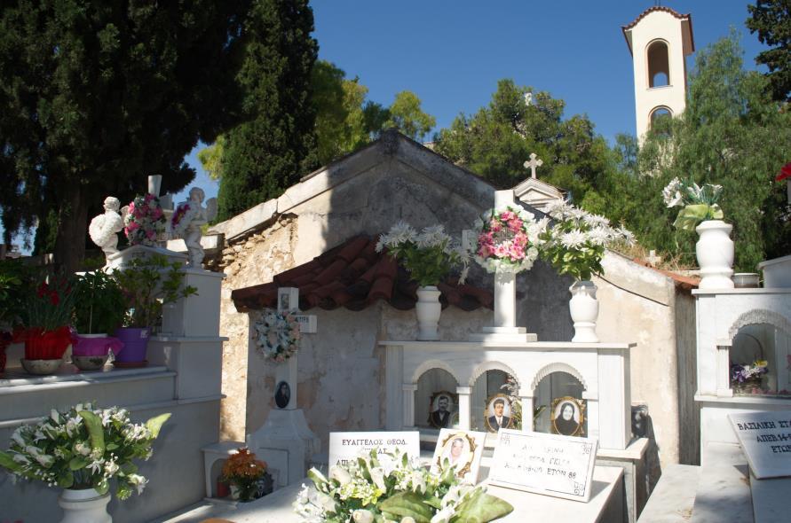 Εικόνα 10. Η Ευαγγελίστρια στο παλαιό νεκροταφείο του δήμου Αχαρνών. 4.