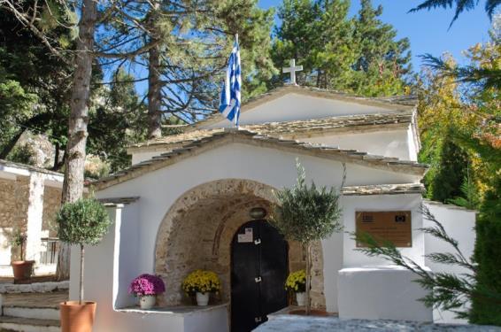 Στο 13 ο αιώνα, σύμφωνα με τις ανακοινώσεις της Εφορείας Αρχαιοτήτων Ανατολικής Αττικής (πρώην ΕΒΑ), χρονολογούνται 4 ναοί, που αποτελούν προϊόν της