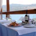 Τιμή κατ άτομο με ημιδιατροφή 17/6-14/7 15/7-24/8 17/6-14/7 15/7-24/8 & 25/8-30/9 & 25/8-30/9 Δίκλινο θάλασσα 195 255 265 350 Δίκλινο Superior