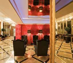 EPIRUS PALACE H H H H H DELUXE ΙΩΑΝΝΙΝΑ ΔΙΑΜΟΝΗ: Το ιδιαίτερης αρχιτεκτονικής κτίριο, με τον τεράστιο καταπράσινο κήπο διαθέτει