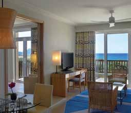 Το The Westin Resort Costa Navarino αποτελεί τον απόλυτο προορισμό για οικογενειακές διακοπές, με δύο εξειδικευμένα κέντρα δημιουργικής απασχόλησης για παιδιά, τα Cocoon και SandCastle, που