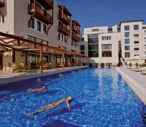 Εγκατάσταση στο υπερπολυτελές Grand Serai Hotel 5* Deluxe στο κέντρο της πόλης. Το βράδυ δείπνο.