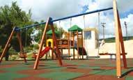 Στην ανεξάρτητη πτέρυγα του ξενοδοχείου (bungalows) περιλαμβάνονται 73 δωμάτια.