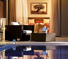 To Apollonion Spa προσφέρει μια σειρά από θεραπείες ομορφιάς και χαλάρωσης. Μέσα στο ξενοδοχείο λειτουργεί mini market και κοσμηματοπωλείο.