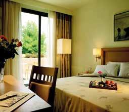 H H H H H KASSANDRA PALACE HOTEL & APARTMENTS Κριοπηγή - ΧΑΛΚΙΔΙΚΗ ΔΙΑΜΟΝΗ: Σε 323 χώρους φιλοξενίας - Deluxe Δίκλινα - με θέα στον Κήπο (2 Ενήλικες + 1 Παιδί) - Deluxe Δίκλινα - με θέα στη Θάλασσα -