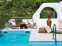 ΑΝΕΣΕΙΣ: Γήπεδο Tennis - Mini Golf - Play room - Bowling - Ποδοσφαιράκι - Μπιλιάρδο - Cinema - Λαογραφικό Μουσείο - Ενοικιάσεις Σκαφών, Αυτοκινήτων, Mountain Bikes, μοτοποδηλάτων - Golf 18οπών,
