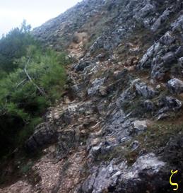 σημείο (h 1.70 m, w 0.40 m) (Εικόνα 46) και καλυμμένο από αρκετά εμπόδια σε άλλα σημεία (Εικόνα 46).