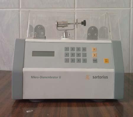 În studiile ulterioare pentru evaluarea calităţii măsurătorilor vom analiza comparativ acizii nucleici prin luminiscenta, spectrofotometrie (alaturat aparatului Glomax de la Promega este