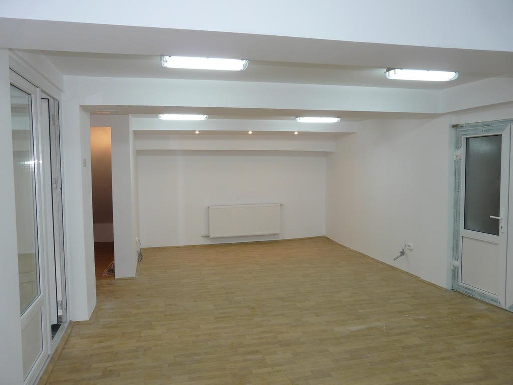 Si in continuare este aratat acelasi spatiu, dupa renovarea in cadrul proiectului.
