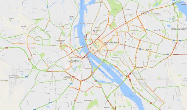 28.attēls. Sastrēgumu karte (avots: Google Maps, 2016.g.) Lai uzlabotu satiksmes drošību un paaugstinātu iedzīvotāju komfortu, dzīvojamās apbūves zonās pēc iespējas jāpanāk transportlīdzekļu ātruma samazinājums.