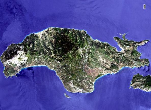 Με λευκό έχουμε υψηλές ανακλάσεις ενώ οι σκουρότεροι τόνοι απεικονίζουν περιοχές με μικρότερη ανακλαστικότητα στα συγκεκριμένα μήκη κύματος. Στην Εικόνα 9.