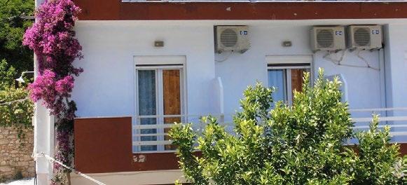 JULIETTA HOTEL Το Hotel Julietta βρίσκεται στο Πατητήρι. Παρέχει δωρεάν Wi-Fi στους κοινόχρηστους χώρους και σε ορισμένα δωμάτια. Το ξενοδοχείο απέχει 200μ.