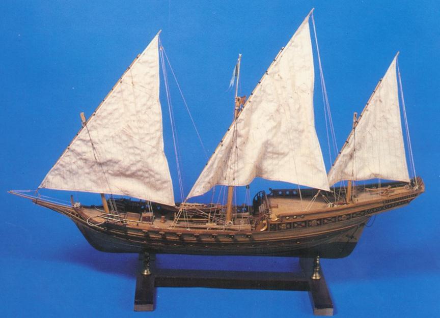 ΕΜΠΟΡΙΚΑ ΠΛΟΙΑ ΚΟΥΜΠΑΡΕΑ: Ιστιοφόρο εμπορικό πλοίο του 14ου μ.χ. αιώνα. Μικρό εμπορικό πλοίο με ιστιοφορία που είχαν τα "λατίνια", δηλ.