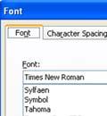 помоћу команди у Font групи на Home картиции рибона, односно