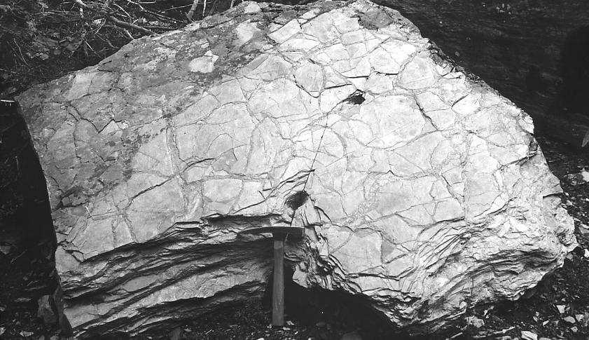 vjetrom (uglate) vezan uz glacijale i interglacijale Velika