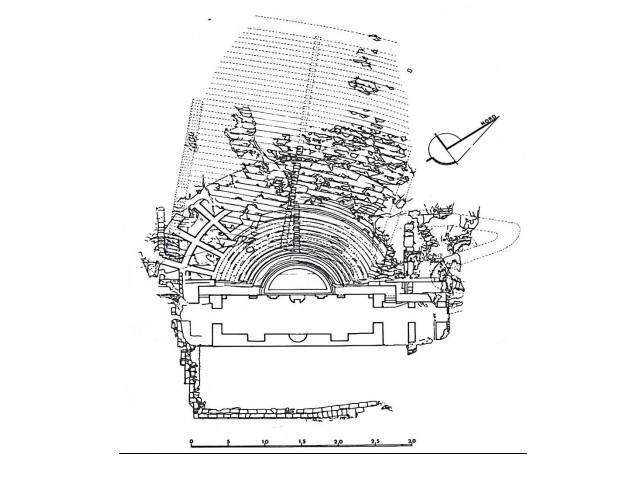 Εικόνα 3.4.: Κάτοψη του θεάτρου με τα ευθύγραμμα εδώλια, που καλύφθηκε από το ρωμαϊκό ωδείο Το Άργος ήταν από τις πρώτες πόλεις της Ελλάδας με θέατρο στην κλασική εποχή