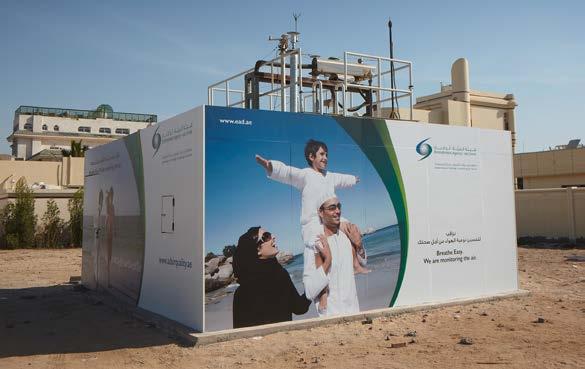 جودة الهواء يتم تسجيل حالة جودة الهواء المحيط في إمارة أبوظبي بصفة مستمرة من خالل شبكة من محطات الرصد وفي ظل الدعم المقدم من وزارة التغير المناخي والبيئة من أجل إنشاء شبكة على مستوى الدولة تم الربط