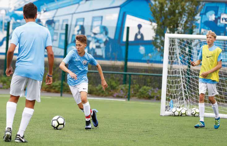CITY FOOTBALL LANGUAGE SCHOOL ΜΑΘΕ ΑΓΓΛΙΚΑ ΠΑΙΖΩΝΤΑΣ