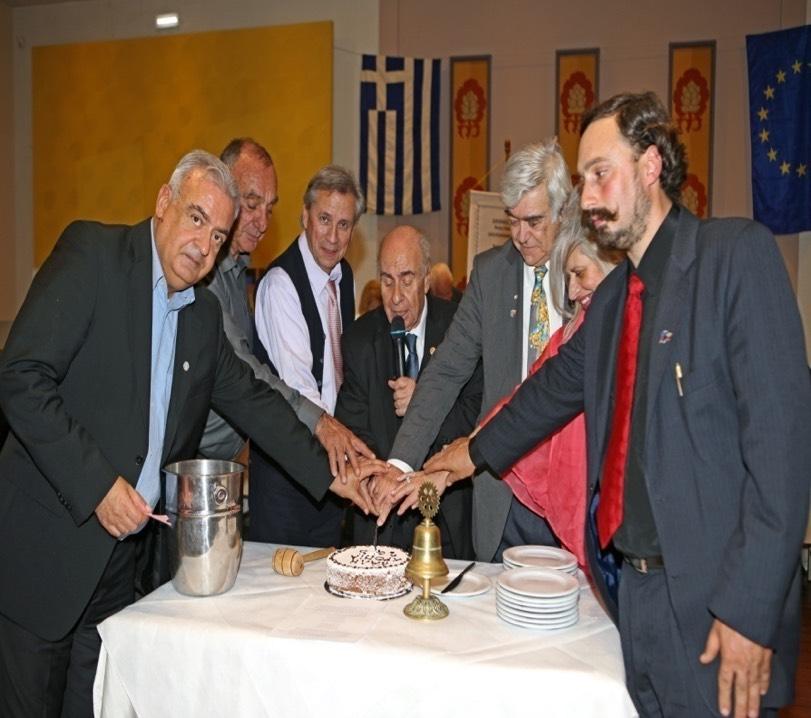 Παρακαλώ πολύ τον Δ/την µας Κίτσο Χρήστο καθως και το τ.αντ/δρον της Βουλής κ.χρήστο Μαρκογιαννάκη επιτ. Ροτ. και τον Γεν.
