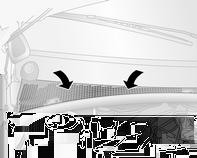 144 Σύστημα κλιματισμού Συντήρηση Θυρίδα εισαγωγής αέρα Η θυρίδα εισαγωγής αέρα στην μπροστινή πλευρά του παρμπρίζ στο χώρο του κινητήρα πρέπει να διατηρείται καθαρή, για να είναι εφικτή η εισαγωγή