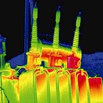 Echipamentele de termoviziune captează radiańiile termice emise de obiectele supuse observării şi de mediul pe care acestea sunt