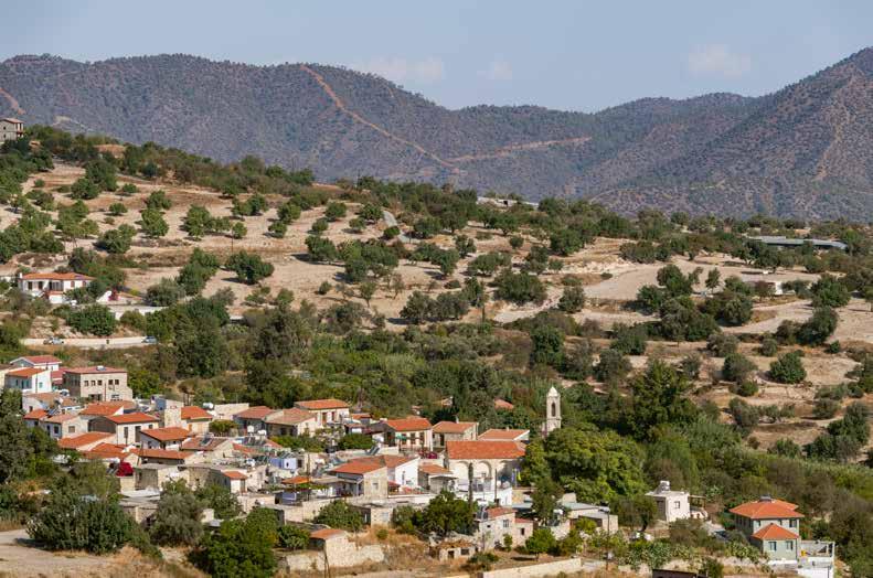 Κάτω Λεύκαρα Είναι μια κοινότητα με πλούσια