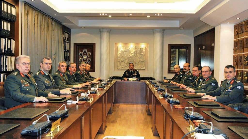 ΕΠΙΣΚΕΨΕΙΣ-ΕΚΔΗΛΩΣΕΙΣ Αγιασμός στην Πρώτη Συνεδρίαση του Ανώτατου Στρατιωτικού Συμβουλίου Την Τρίτη 11 Μαρτίου 2014 πραγματοποιήθηκε στην αίθουσα συνεδριάσεων του Ανώτατου Στρατιωτικού Συμβουλίου