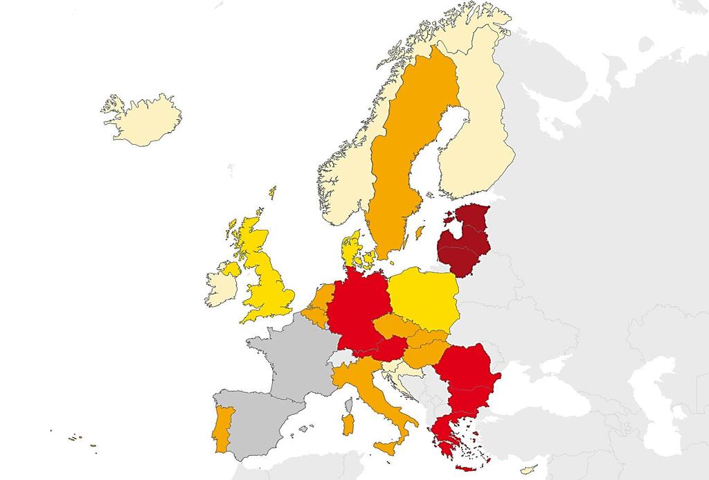 MDR-TB: previously treated PTB, EU/EEA, 2016 17.2% (0 51.4%) of previously treated pulmonary TB cases with DST* results had MDR TB Proportion of cases < 1% 1 to 4.9% 5 to 14.9% 15 to 24.