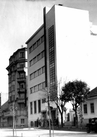 Сл. 137 139. Управа фонда беочинске фабрике цемента, Дом Удружења југословенских инжењера и архитеката, Команда ратног ваздухопловства Извор: архива проф.