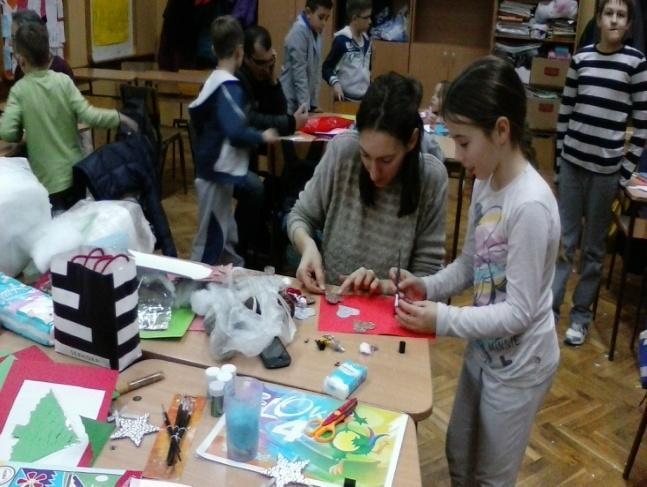 Деца и родитељи су показали своје умеће и креативност