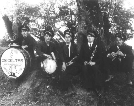 Foxo na zona ampliou a súa difusión REDACCIÓN / LUGO A principios do século XX, na contorna do Val de Quiroga, houbo unha gran tradición musical, con manifestacións moi variadas, dende regueifas ata