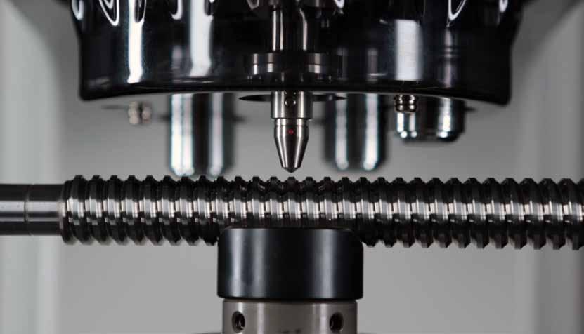 Seriile de maşini economice de testare a durităţii Rockwell HR-110MR / -210MR / -320MS / -430MR Cadrul nou proiectat asigură o limită maximă a materialului pentru poziţionarea piesei de lucru.